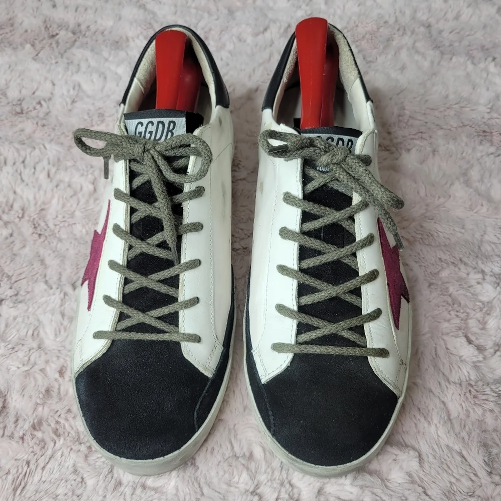 Golden Goose White and Black Sneakers - Picture 5 of 11